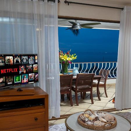 Ocean Front, 3 Bedroom, 3 Bathroom, Casa Natalia, Playa Esmeralda ปูแอร์โตบาญาร์ตา ภายนอก รูปภาพ